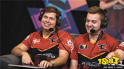 Rookie多数据名列前茅，是中单位唯一未被单杀的选手